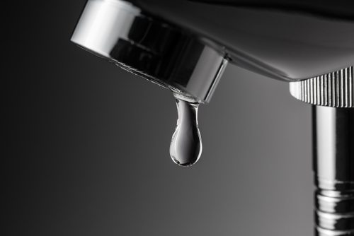 What NOT to Do When Your Faucet is Leaking